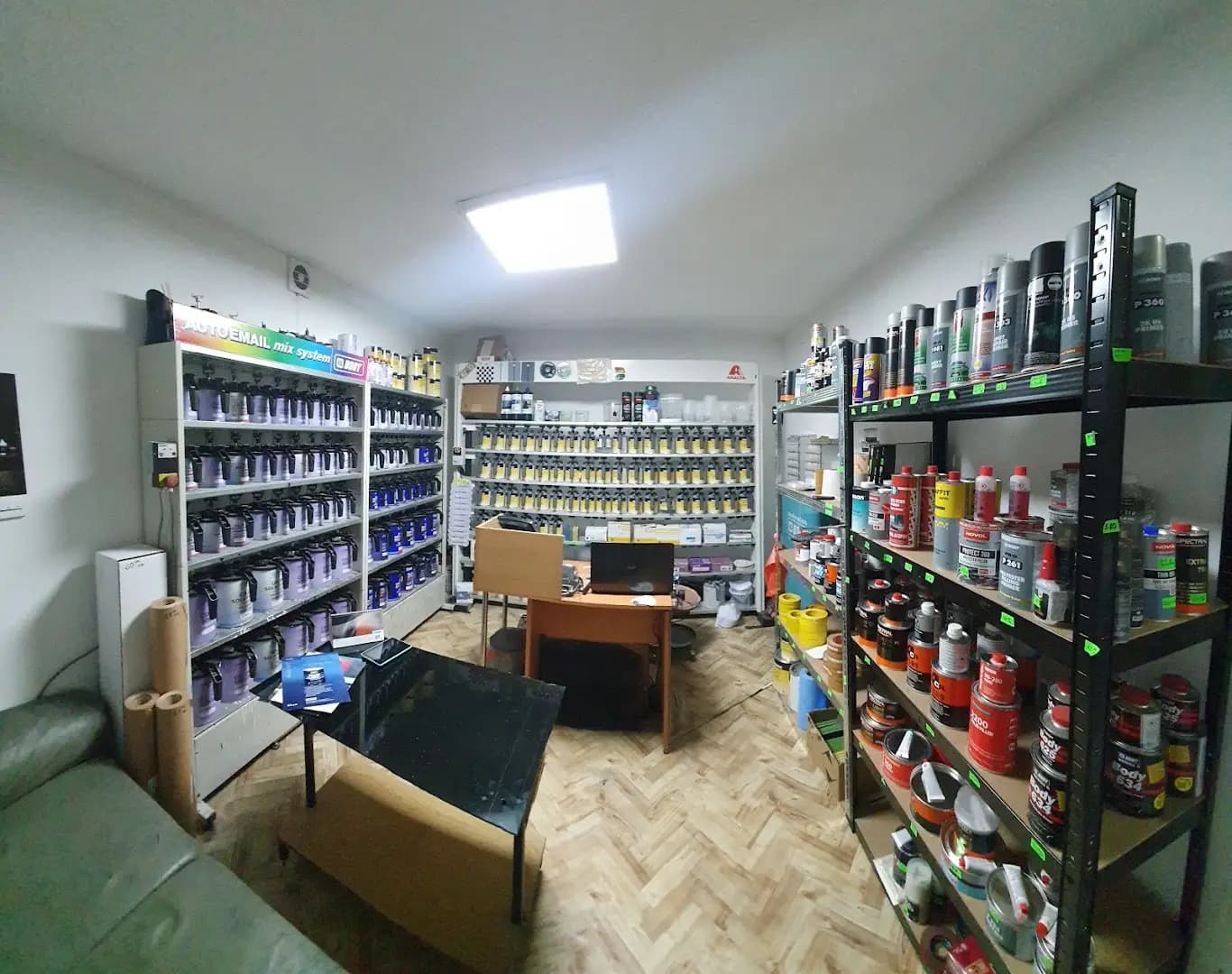My Color - Автотенекеджийски сервиз и магазин Плевен
