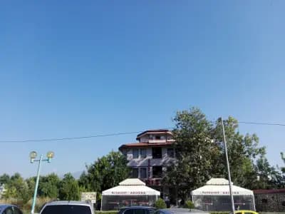 Семеен хотел АРИЗОНА