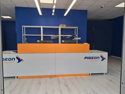 Pigeon Express, Стара Загора, Зоомагазин