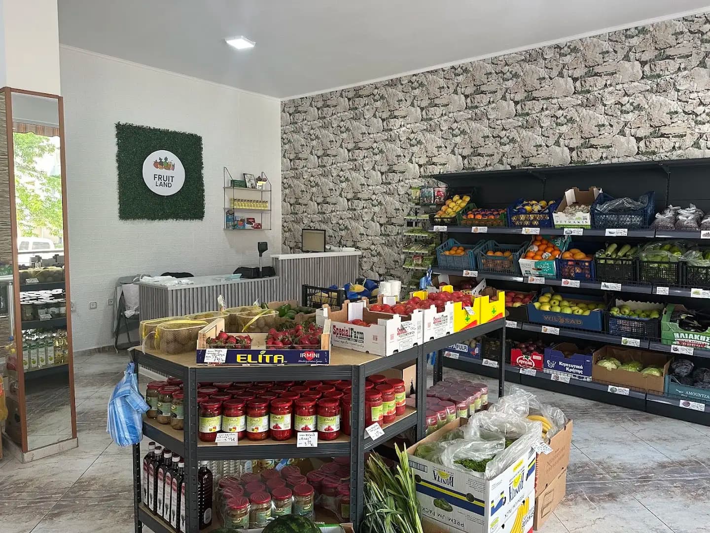 Fruit Land