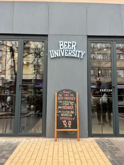 Beer University – Craft Beer Pub