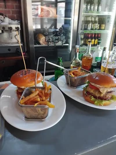 Teddy's Bar and Grill