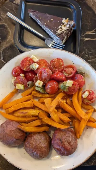 Arnold Fit Food НСА - Ресторант за здравословна храна и протеини