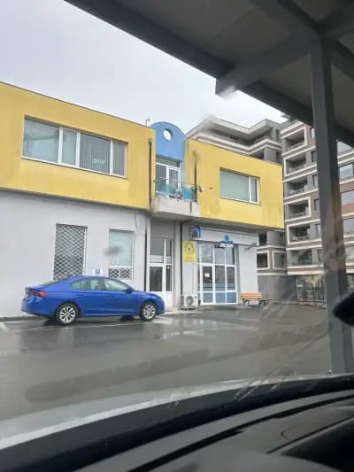 ДЗИ център за обслужване на щети