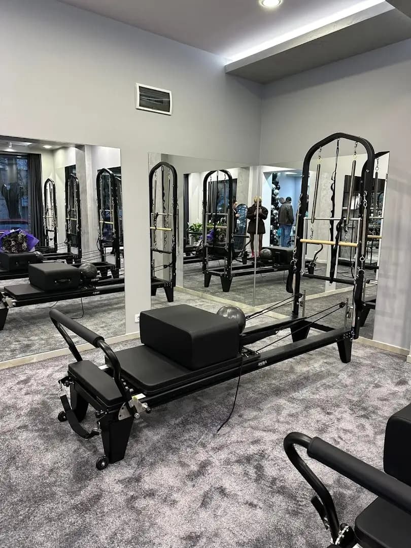 AMAYA Pilates Reformer