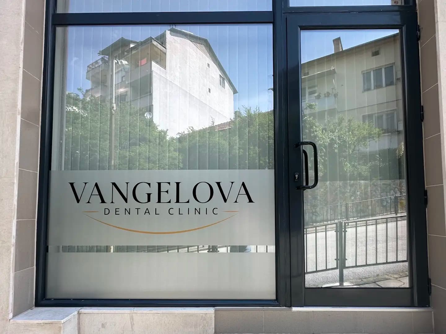 VANGELOVA Dental Clinic