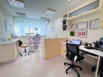 Dentavis Dental Practice - Dr. Dimitar Rochev