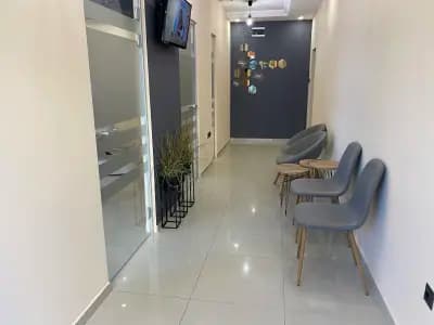 W dental studio