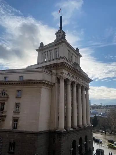 Площад Ручей