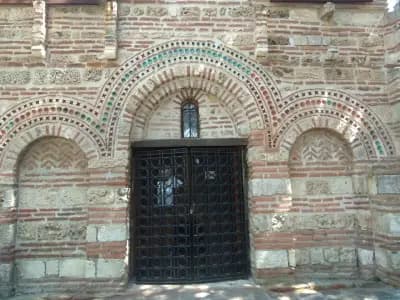 Църква „Света Влахара"