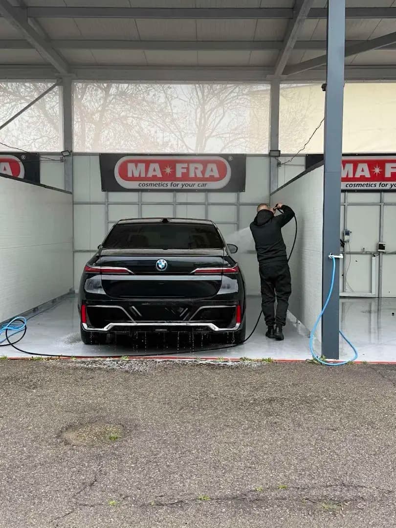 Автомивка Грил Ше Ну