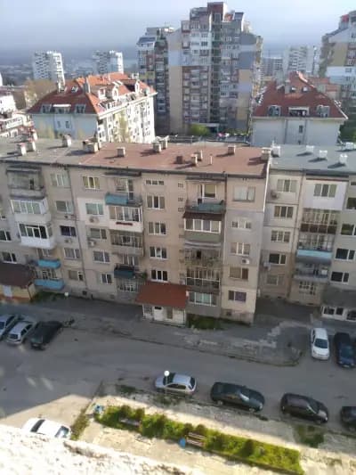 Общежитие „Монтажи“