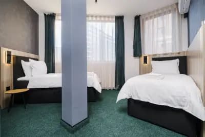 A 17 Luxury Suites