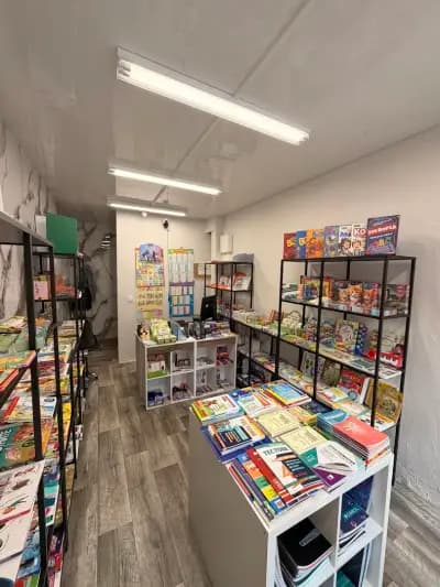 Книжарница Букварче - Червен площад