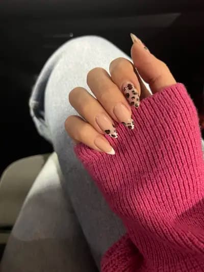 Allexi's beauty room