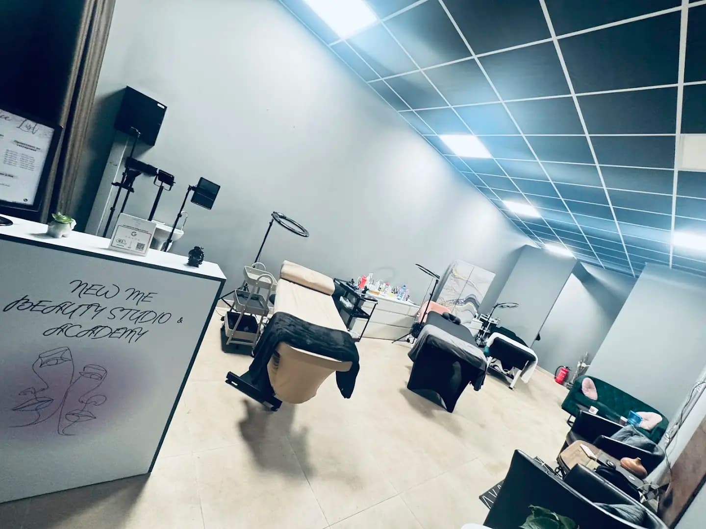 New Me - Beauty Studio & Academy