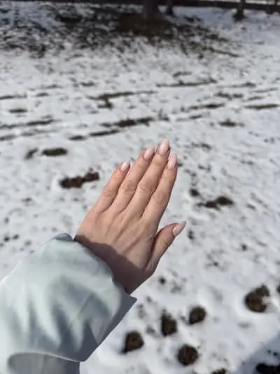 Nnails