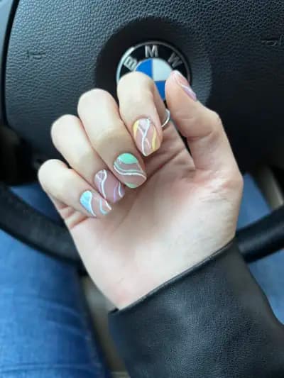 Nnails