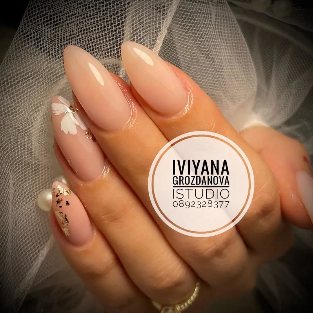 IStudio - Iviyana Grozdanova