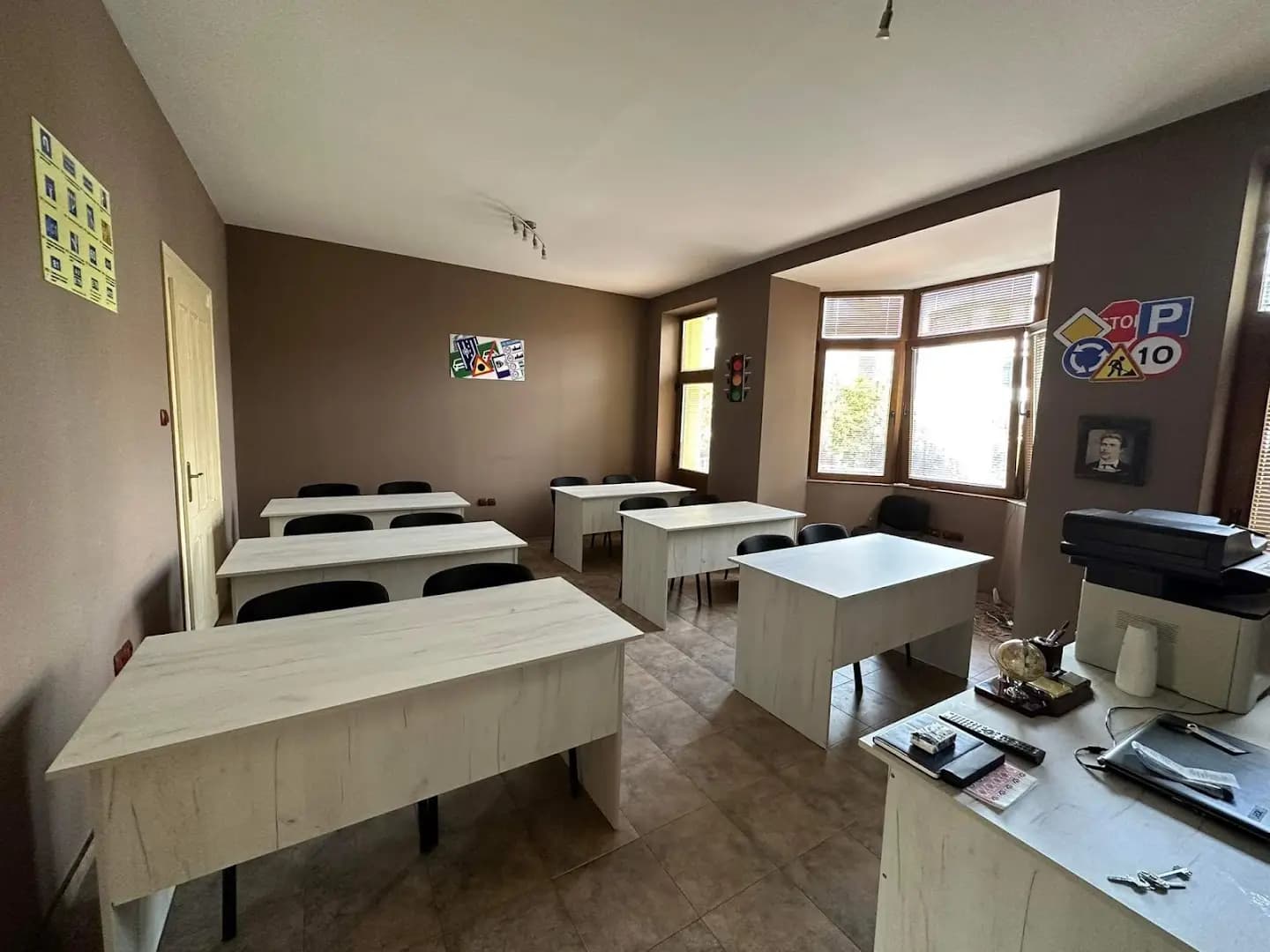 Автошкола КИС АУТО 18