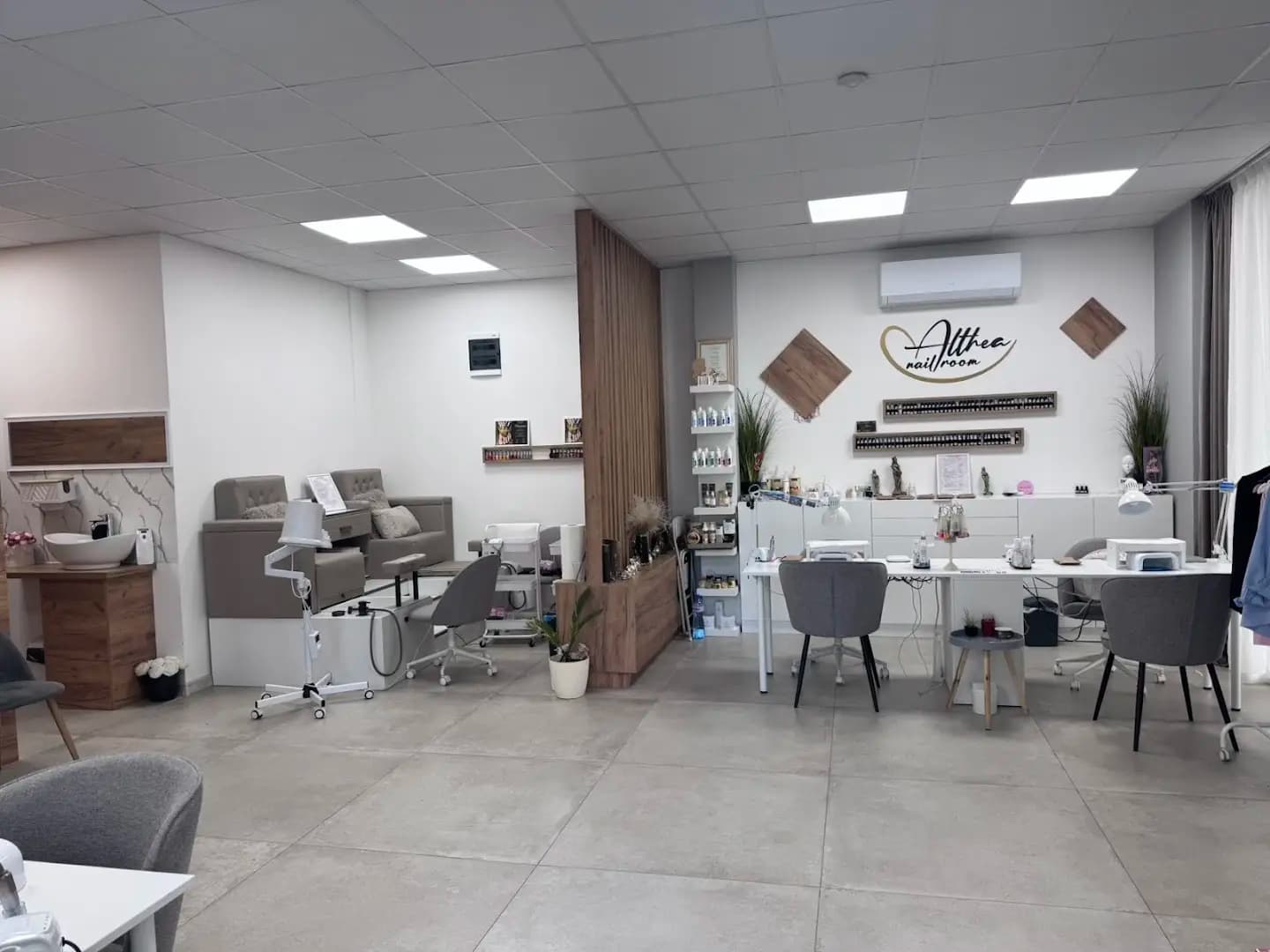 Althea Nail Room