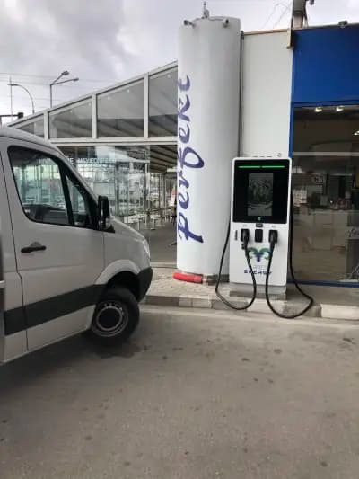 Станция за зареждане Aries Energy