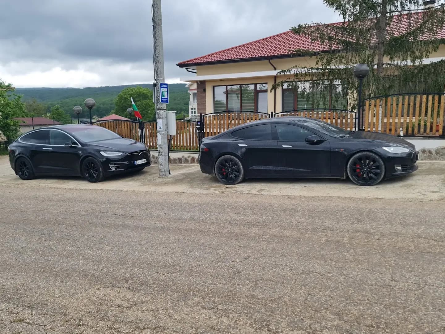 EVPoint Станция за зареждане