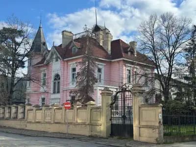 Хотел Казанлък