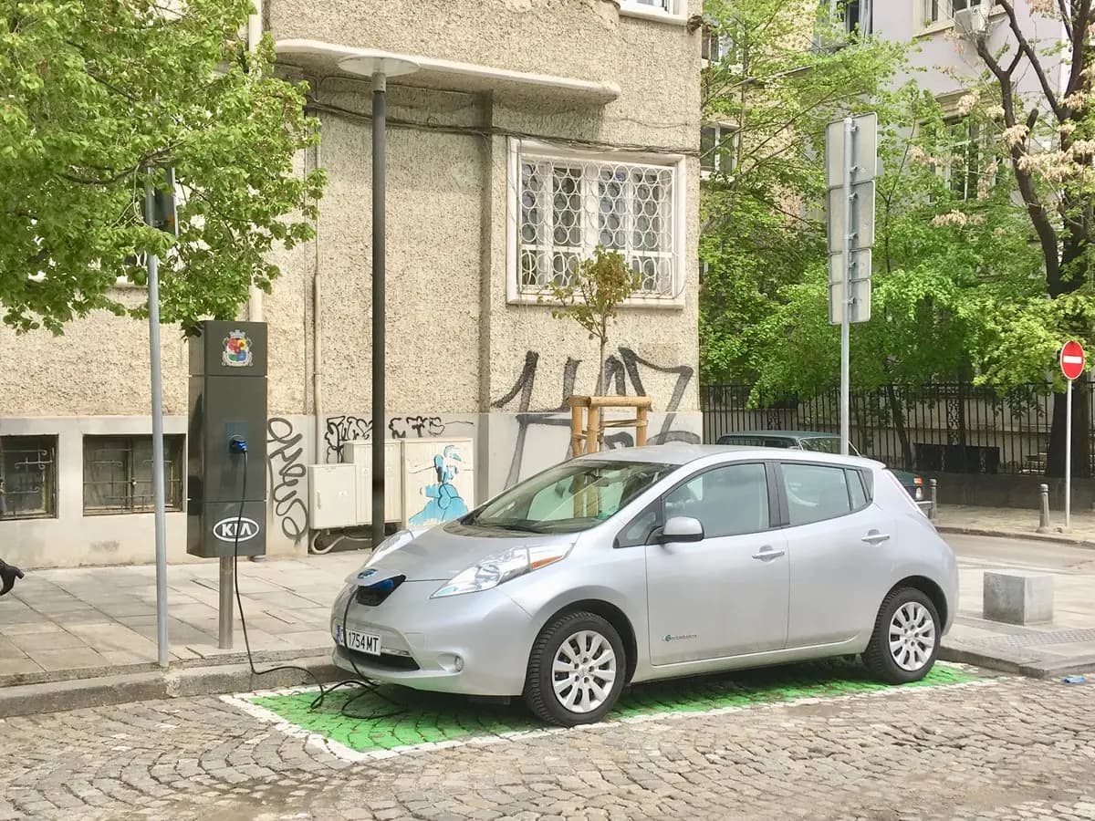 Станция за зареждане на електрически превозни средства