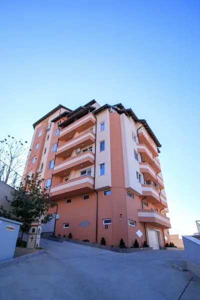 GeVe Apartments