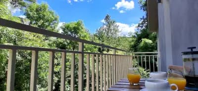 Mili's Bed and Breakfast Guest House