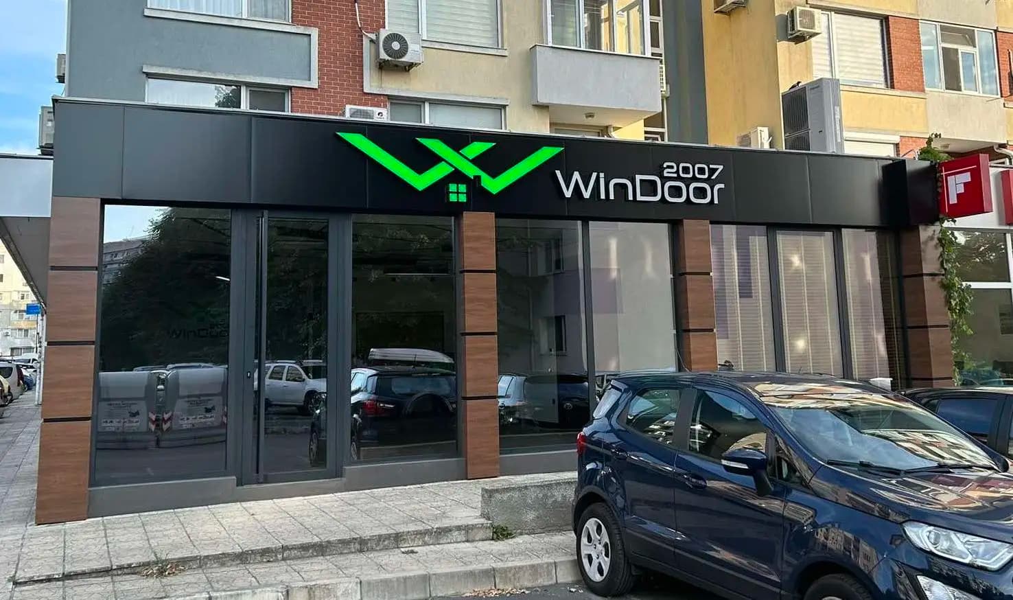 Магазин за щори, дограма и пердета WinDoor2007 Бургас