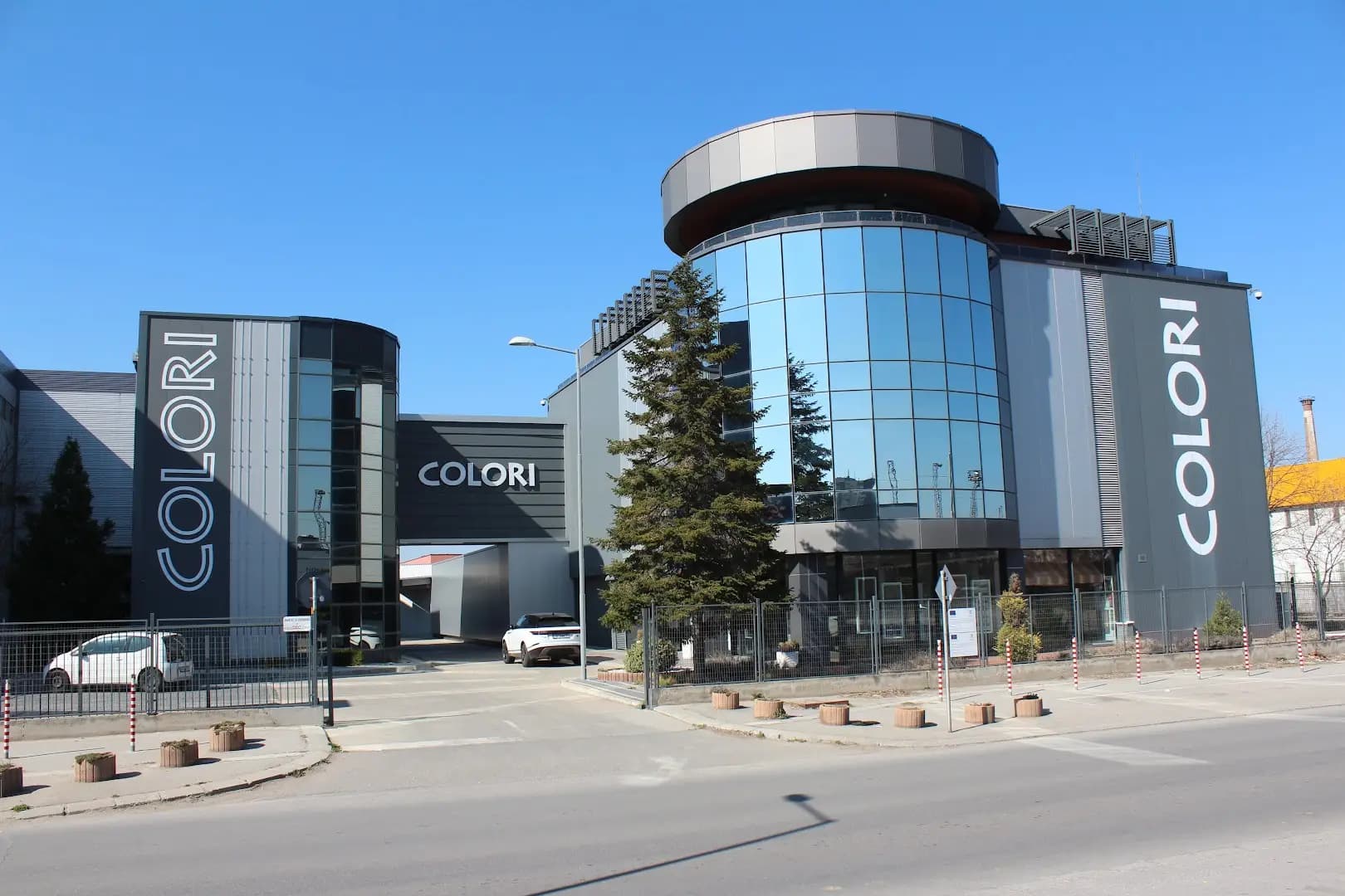 КОЛОРИ 2005