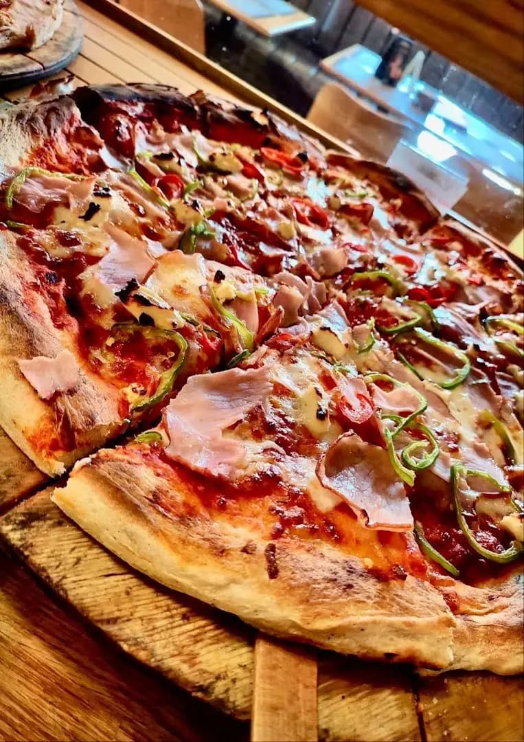 Пицария PIZZA DON PAZZO – Лъгът