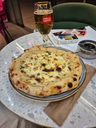 Bellezza cafe bar