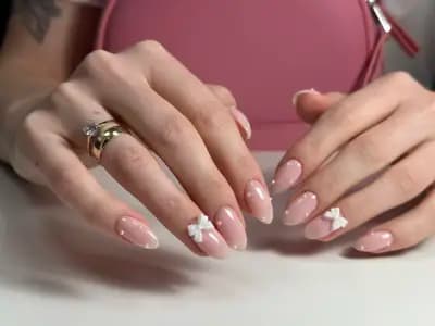 Maya’s nails