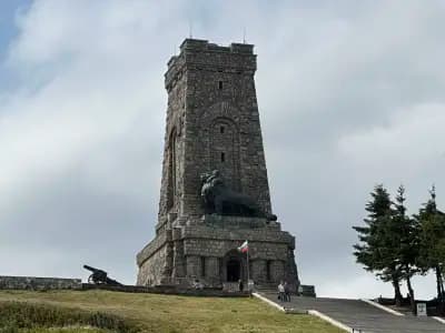 Паметникът на свободата на връх Шипка