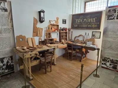 Исторически музей "Искра"