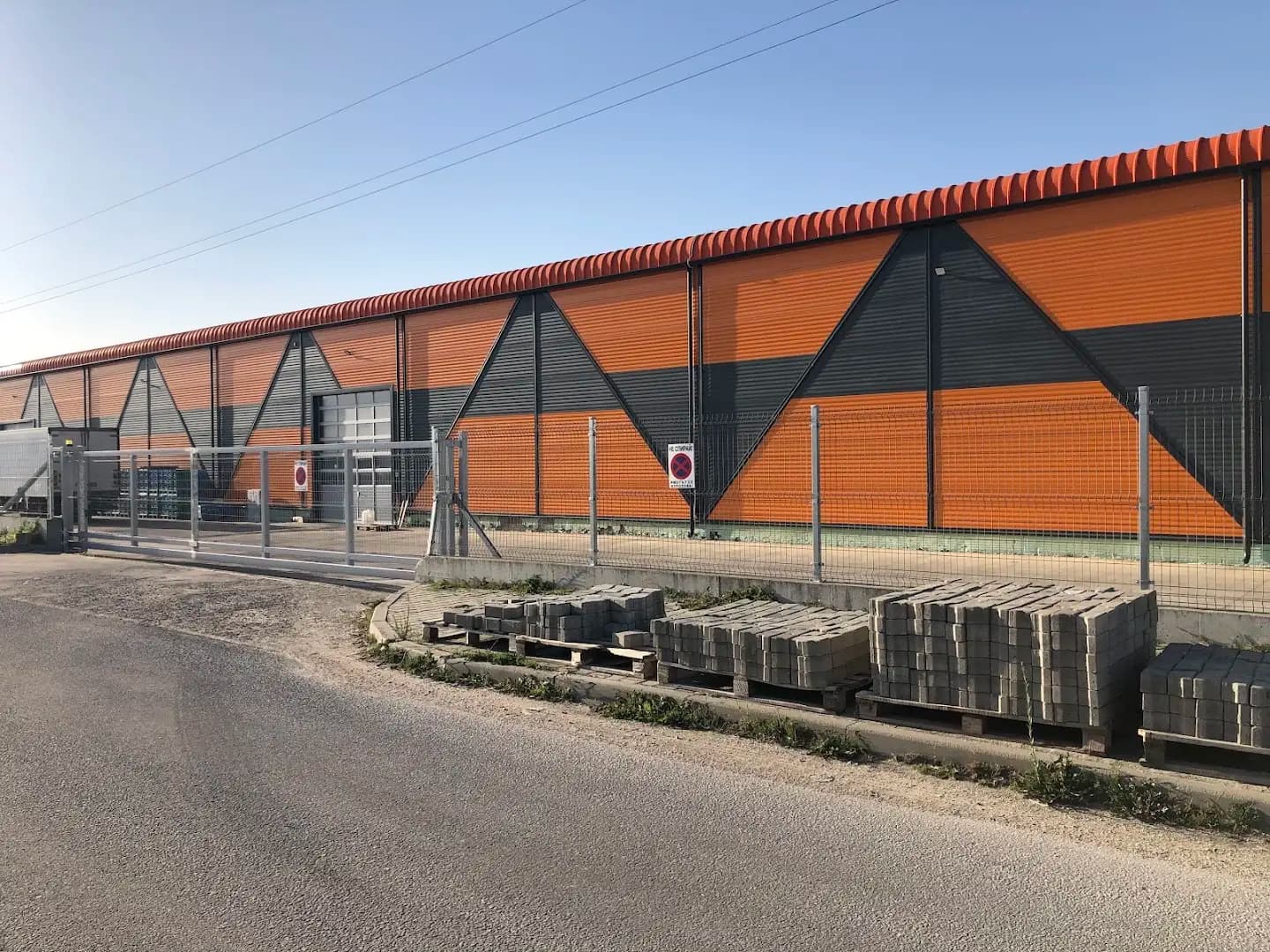 3PL Warehousing and Distribution - IT Logistic Center Ltd