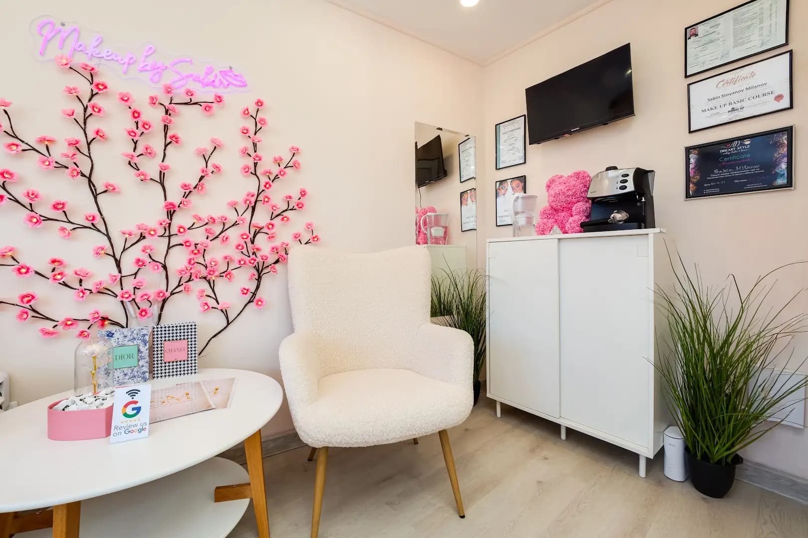 Sabin Milanov Makeup Studio & Academy