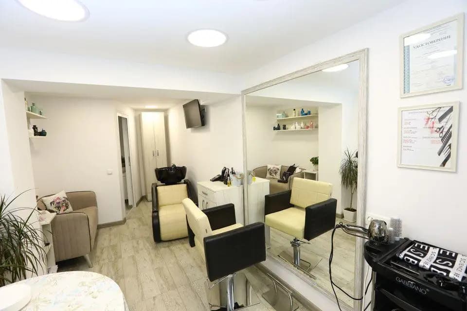 HAIR SALON OBSESSION