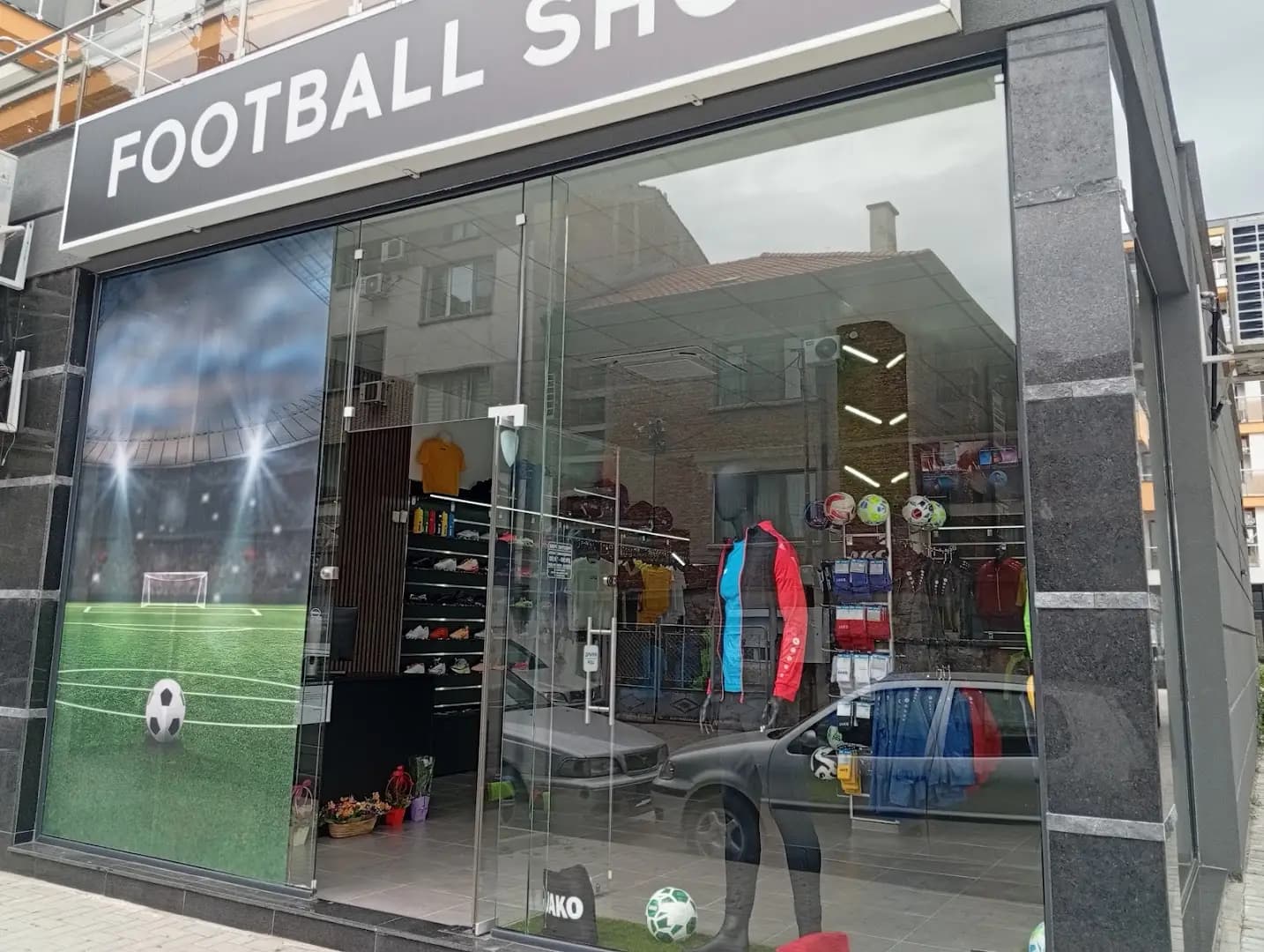 Football shop - B-sport