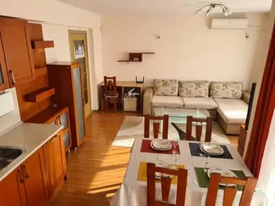 Spacious 2 Bedroom Apartment