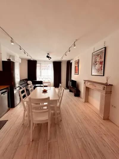 Mucha House (AirBnB)