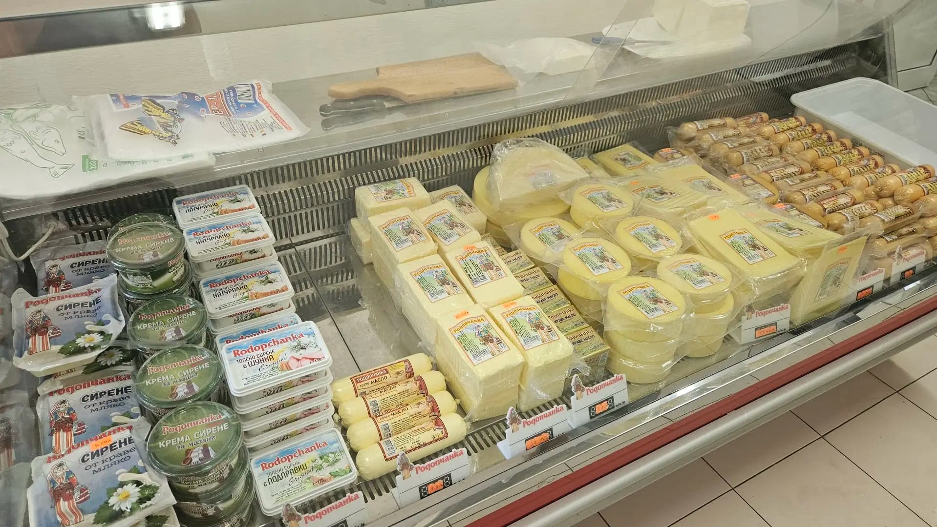 Родопчанка млечни продукти