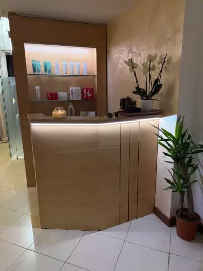 Nevaya Head Spa