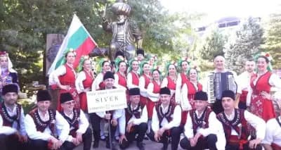 Фолклорен танцов ансамбъл СИВЕК