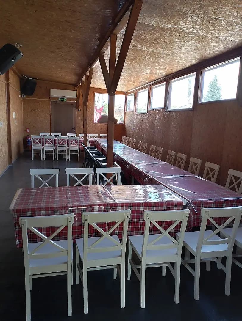 Stariya orekh lesnovo