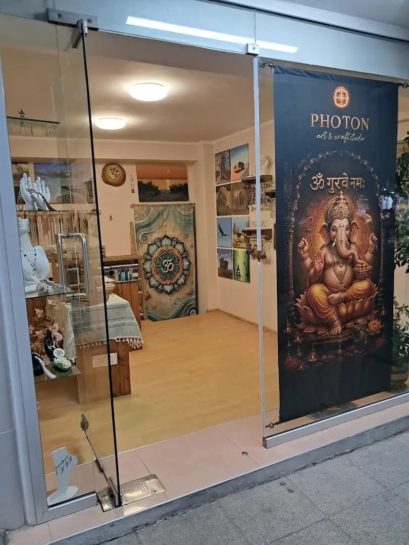 PHOTON Art & Craft Studio