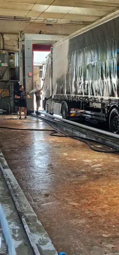 Truck Wash Ruse